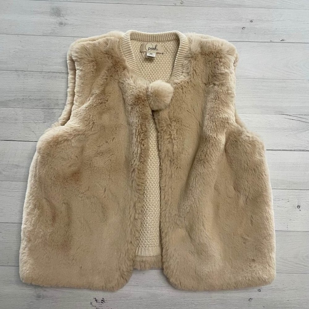 Peek reversible faux fur vest size 8‎